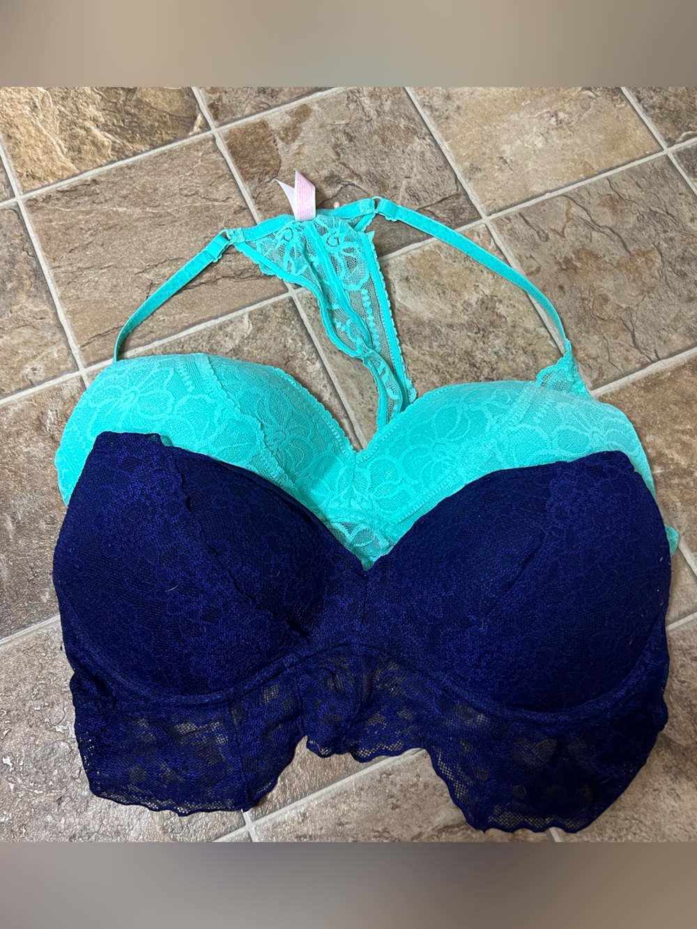 2 Victoria’s Secret PINK bras